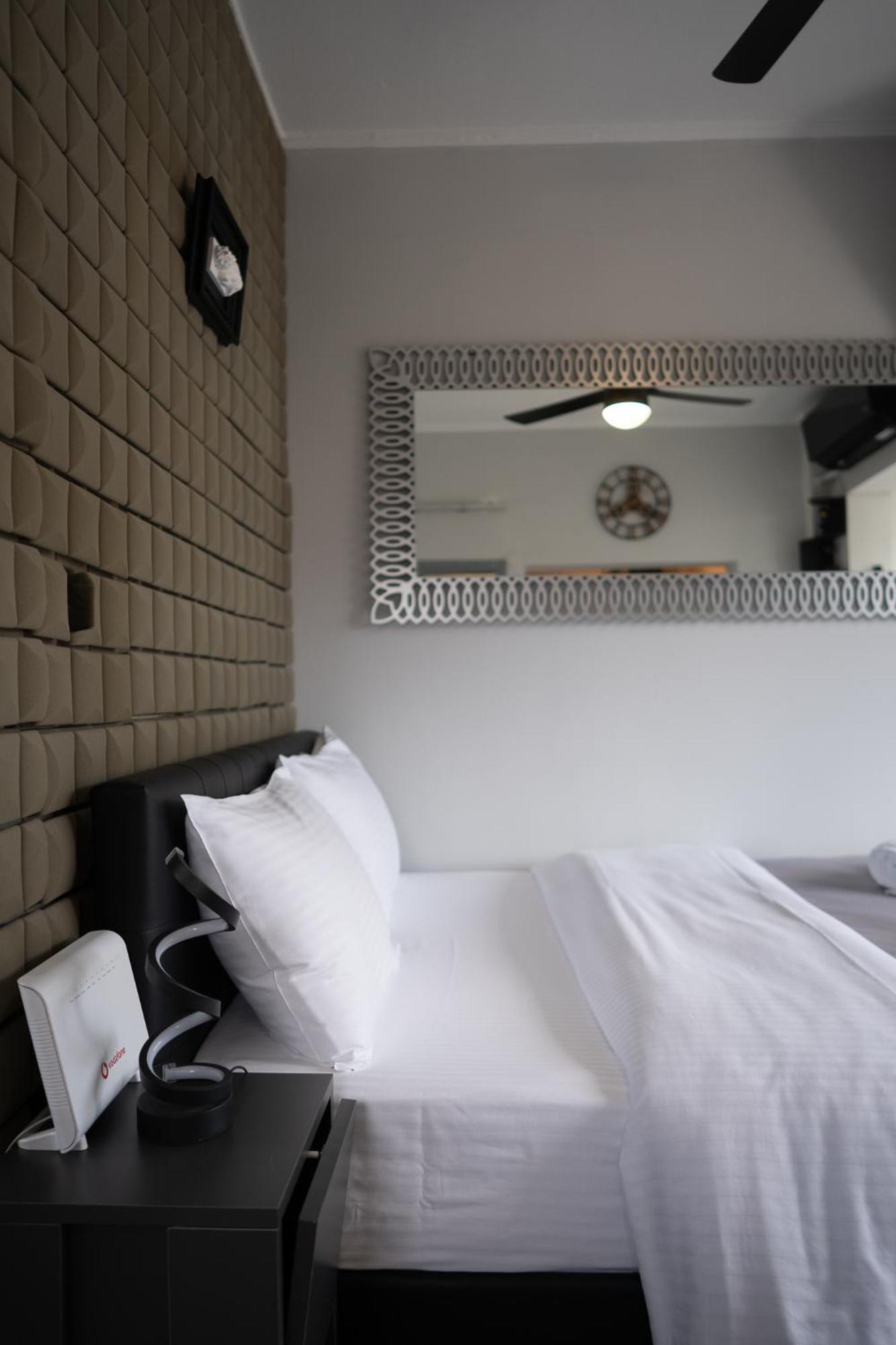 Loft Life Studio Mytilene View エクステリア 写真